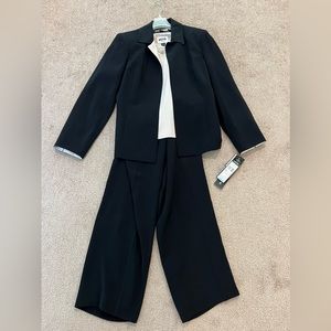 Jasper Women’s Pant Suit - Size 6P - New with Tags